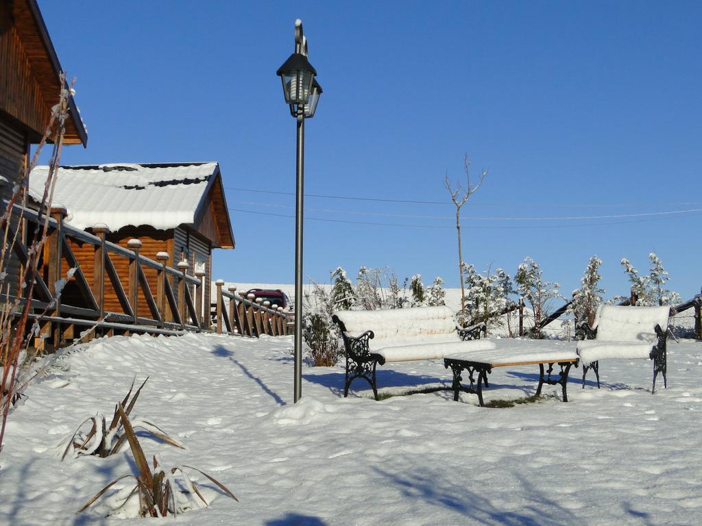 Cabanas Teuepen El Calafate Exterior photo